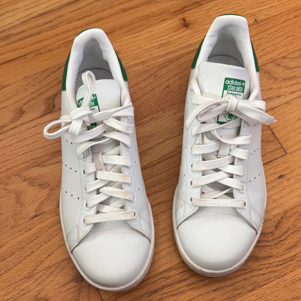 Adidas Classic White and Green Shoes